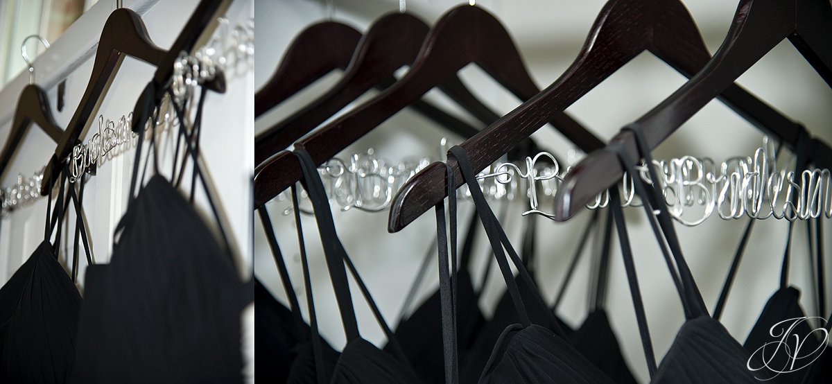 Mohawk River Country Club & Chateau, Saratoga Wedding Photographer, wedding detail photo, brides maid dresses
