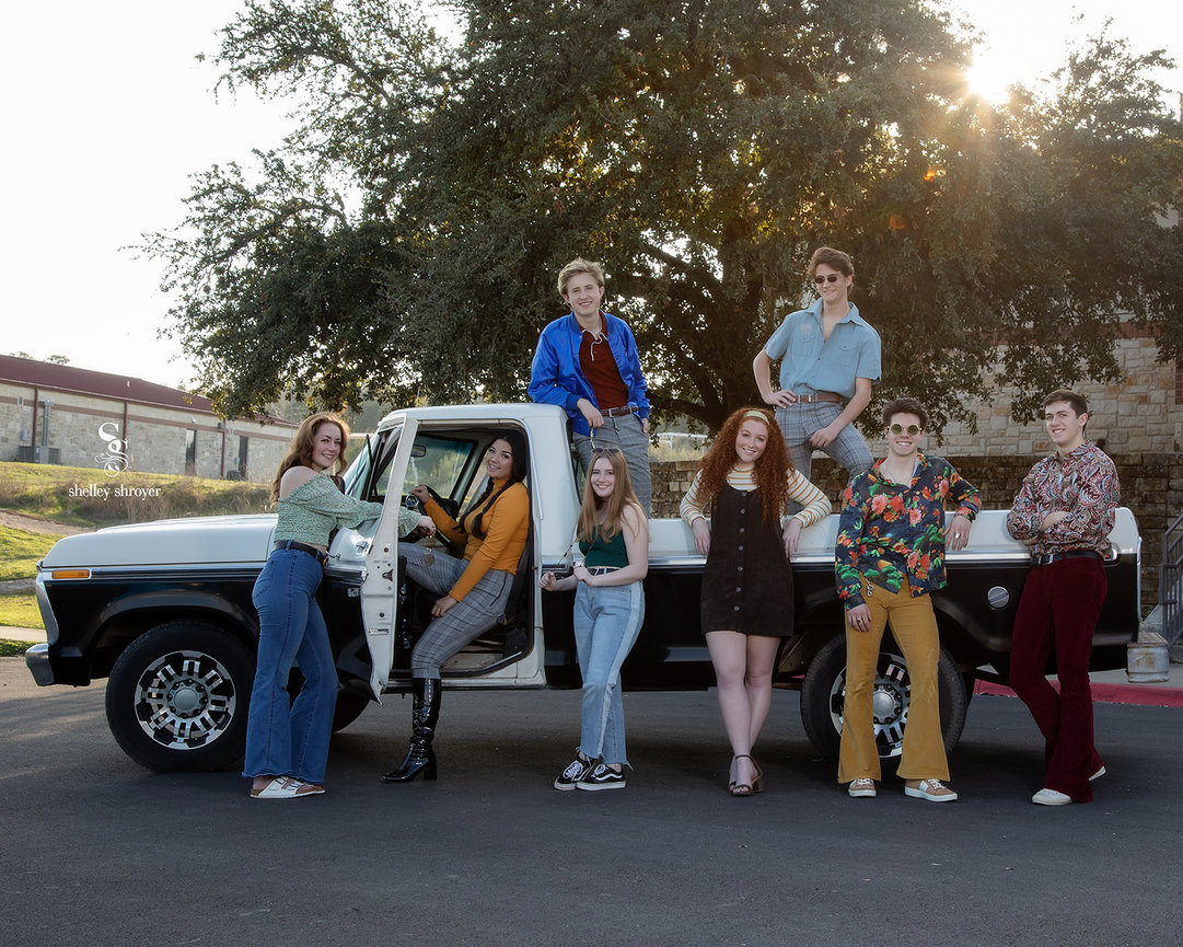 Seniors Class of 2026 Model Team!!! Applications are OPEN!