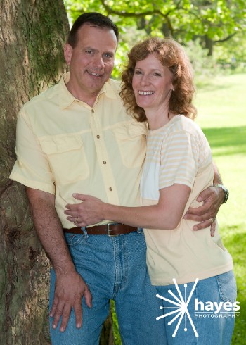 family portraits, webster photographer, outdoor portraits, Webster Park, Hayes Photography