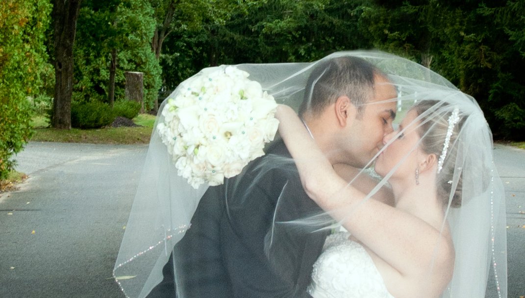 Kristen O'Laughlin + Jay Tilak