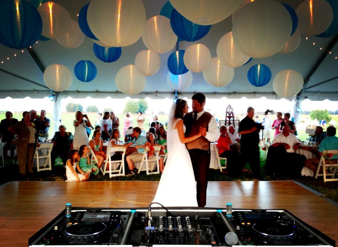 Wedding DJ Disc Jockey Alabama