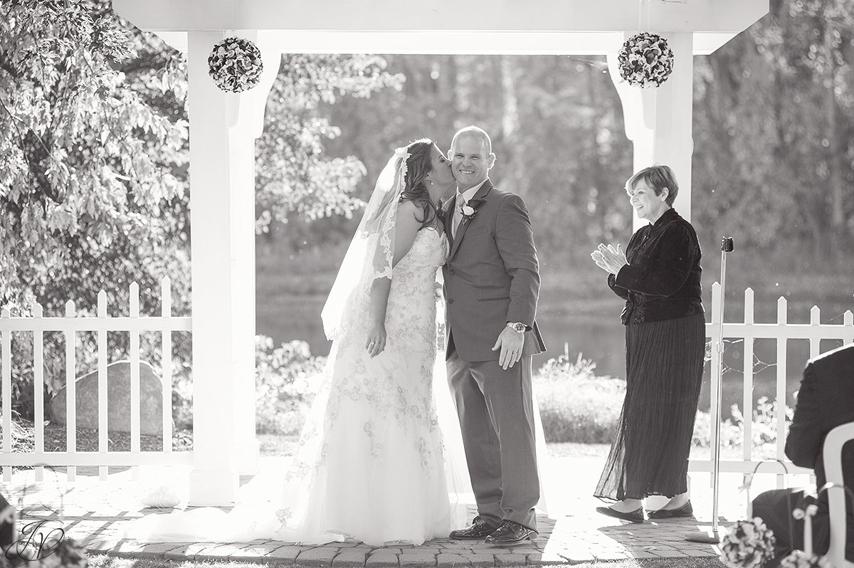 fun candid ceremony moments albany wedding photographer