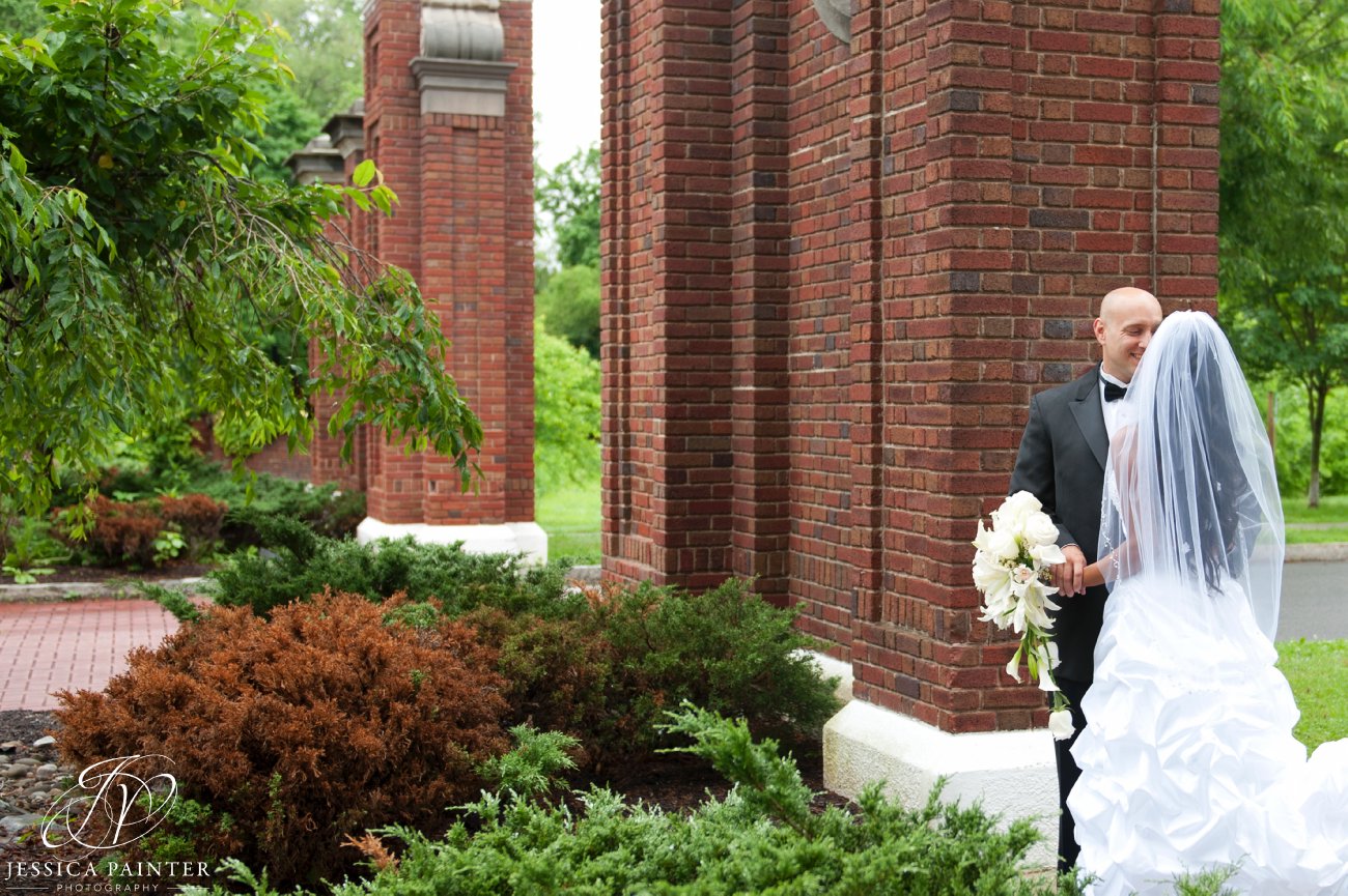 albany wedding, schenectady wedding, Schenectady rose garden, bride and groom, portrait photos