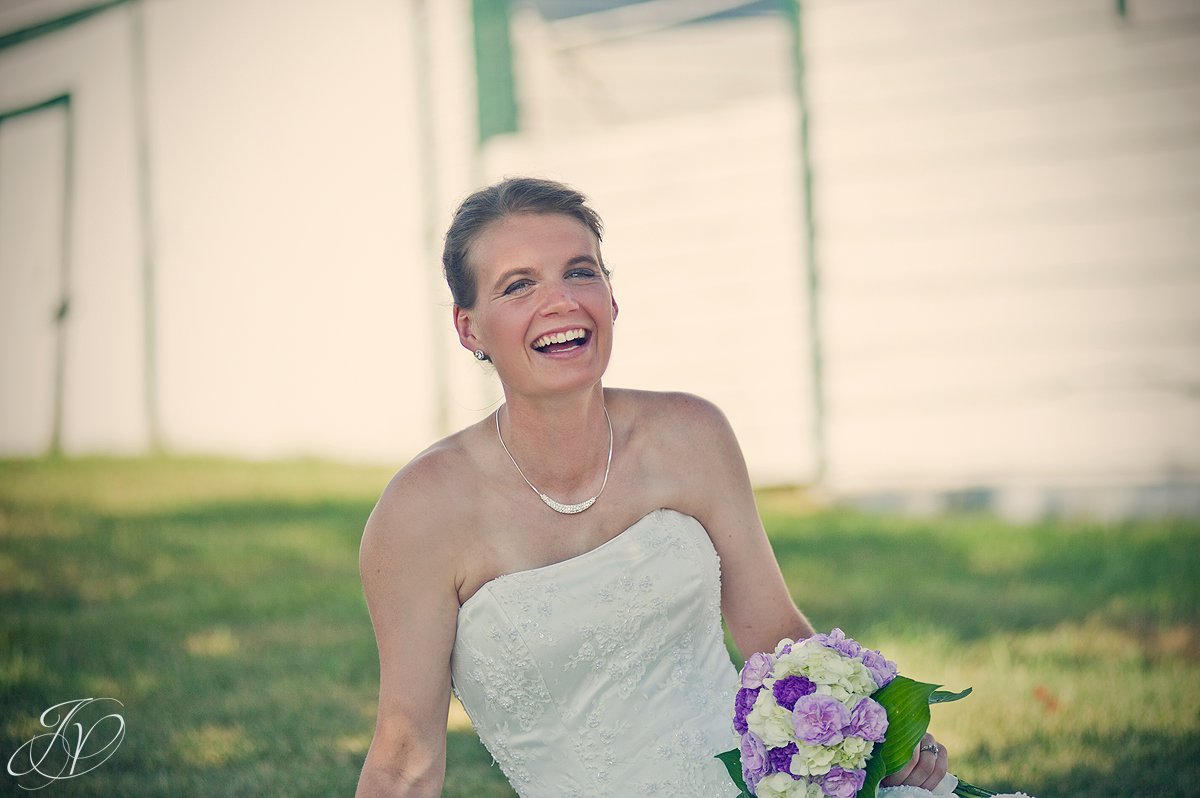 Saratoga Wedding Photographer, upstate wedding photographer, outdoor wedding photo, bride photo, beautiful bride