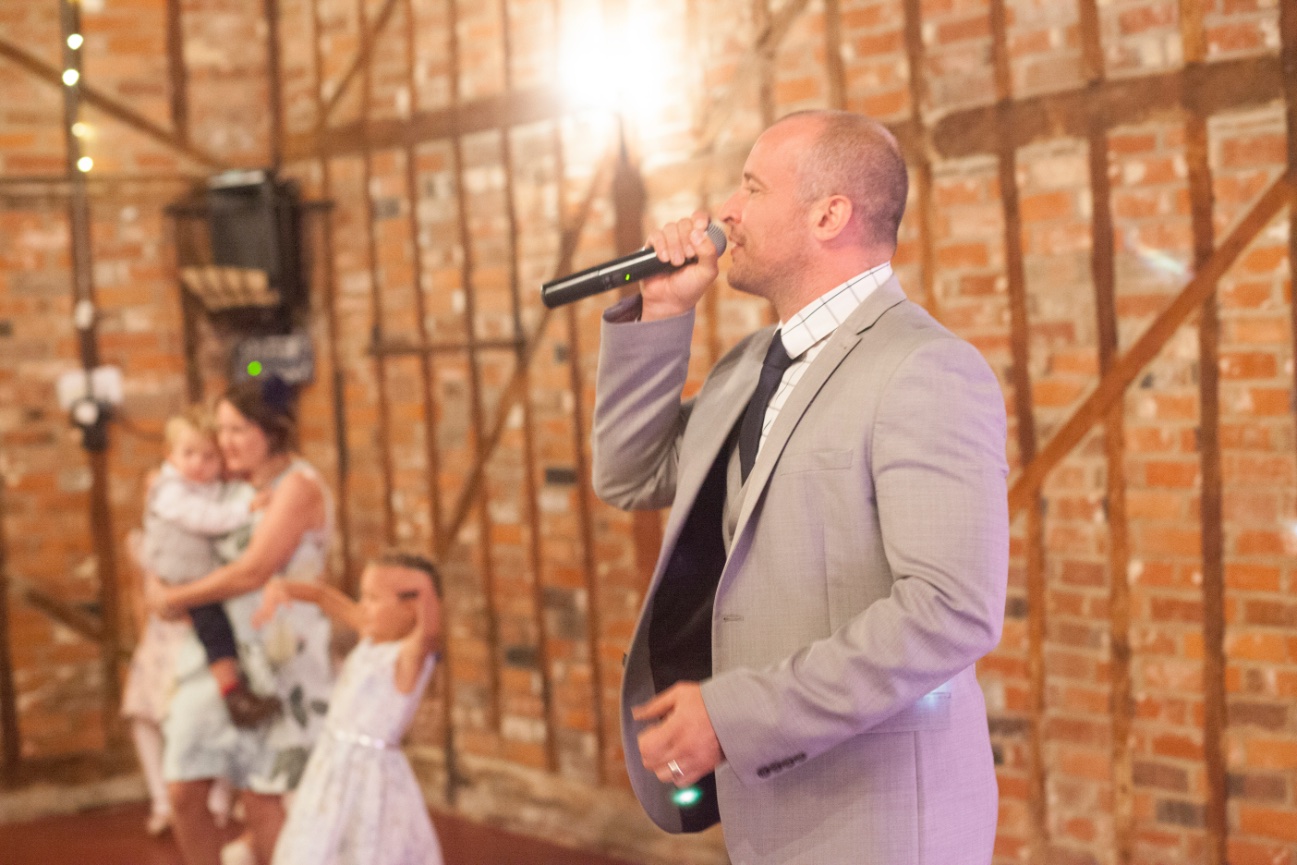 Arran Harding - Singer