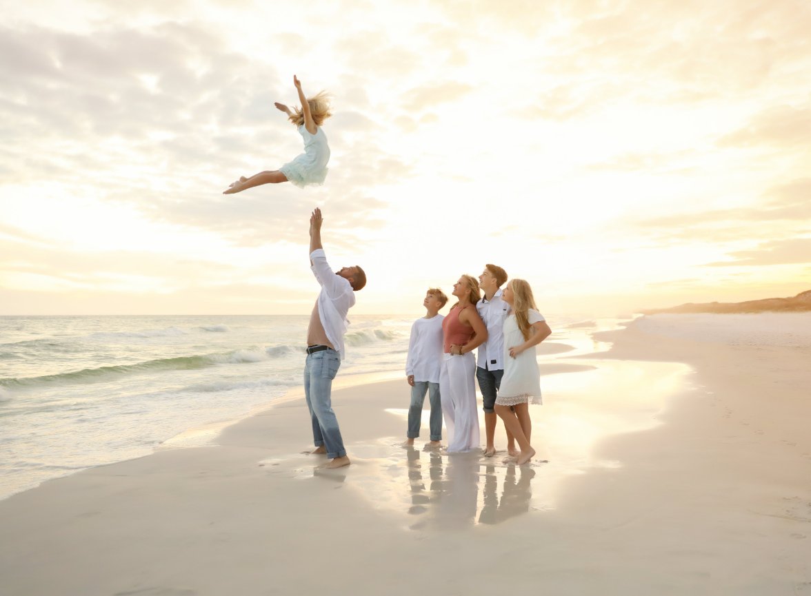 BOOK A FAMILY SESSION