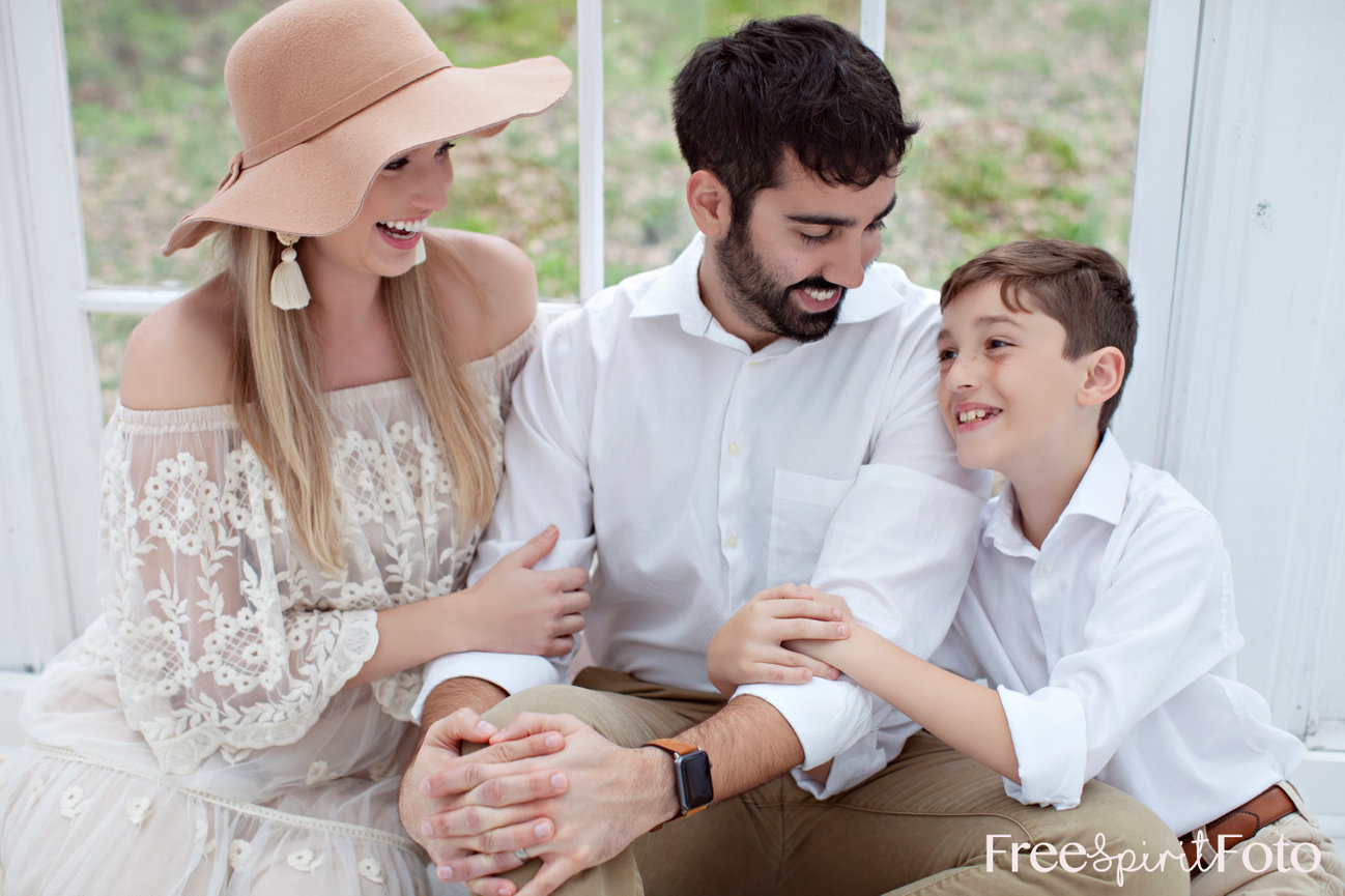 Supermom / AKA the most gorgeous, fierce mama out there!  Houston Family Photographer