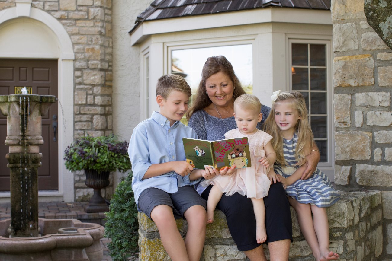 Christmas Tree Farm - Kansas City Family Photographer