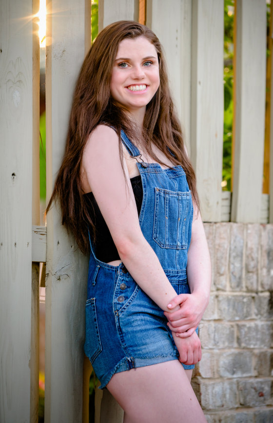 Discovering the Latest Makeup Trends of 2024: A Glamorous Journey