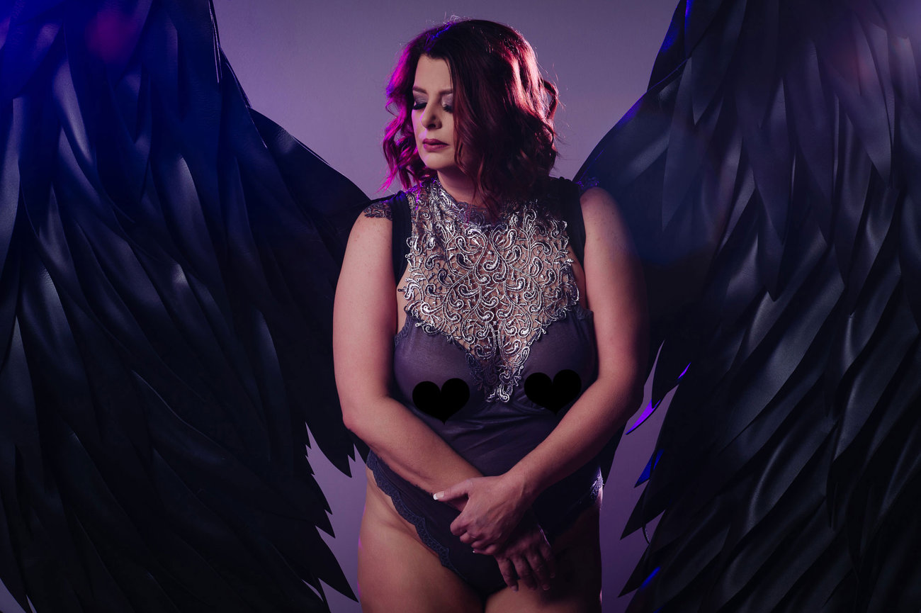 Mr. & Mrs. L's Couples Boudoir Session