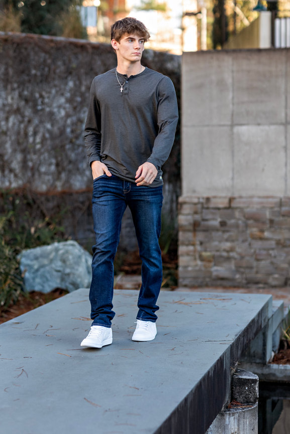 Easton-Conroe Senior Photographer