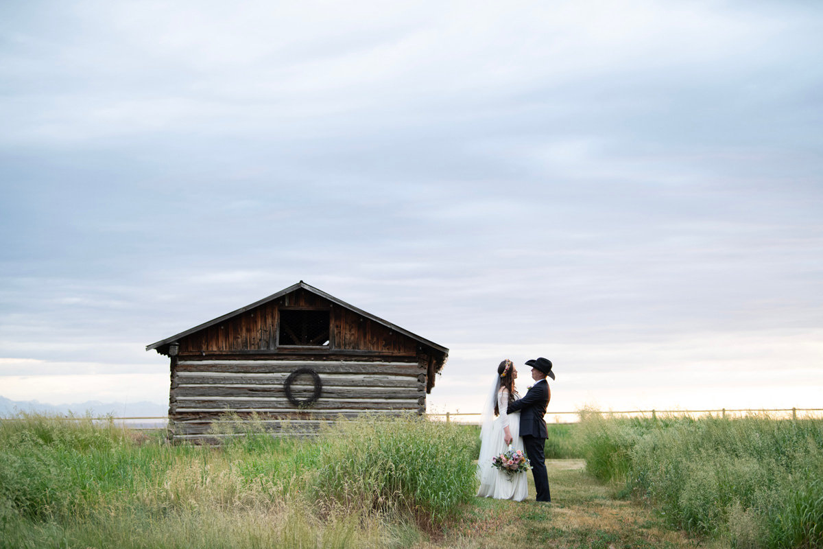 Jake & Courtney - Fall Wedding at the Woodlands at Cottonwood Canyon