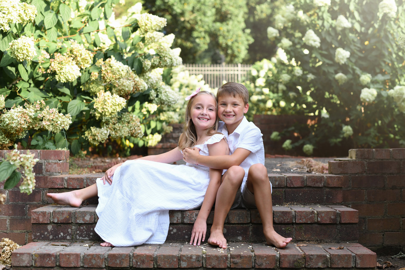 A Sweet One-Year Milestone Session in the Greenhouse