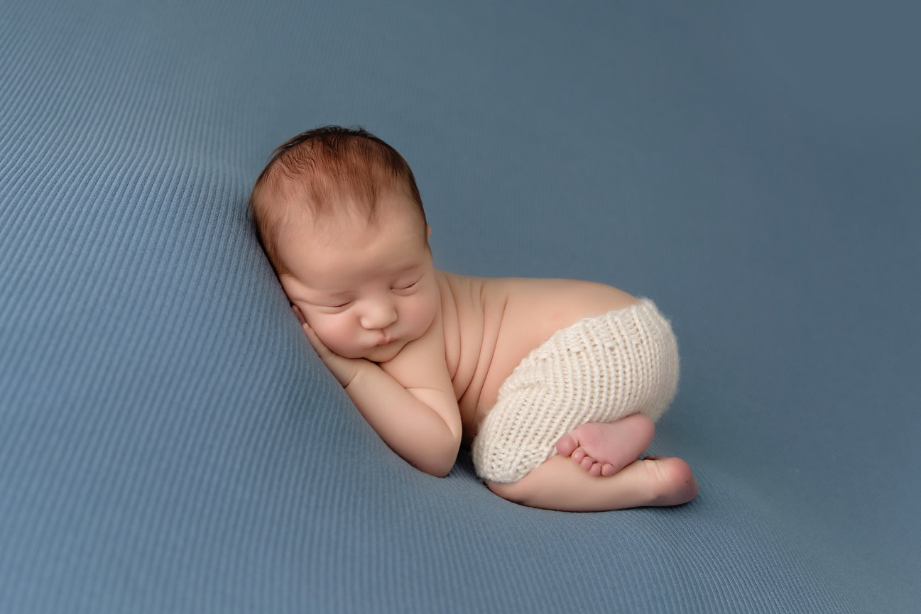 Beautiful newborn baby boy, Santa Monica Newborn Photographer