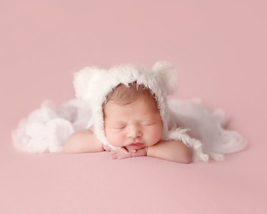 Beautiful newborn baby boy, Santa Monica Newborn Photographer