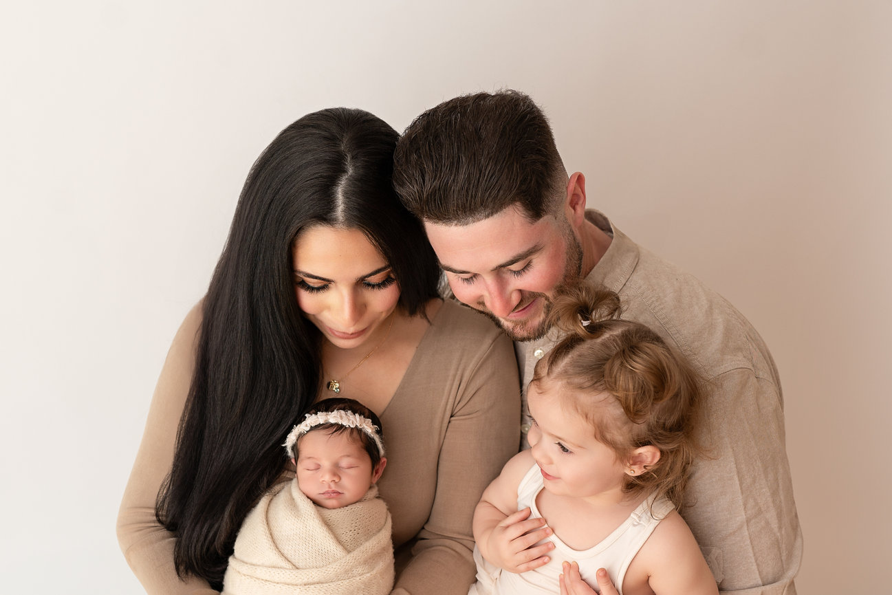 A Guide to Postpartum Support Groups and Resources in Cranbury, NJ