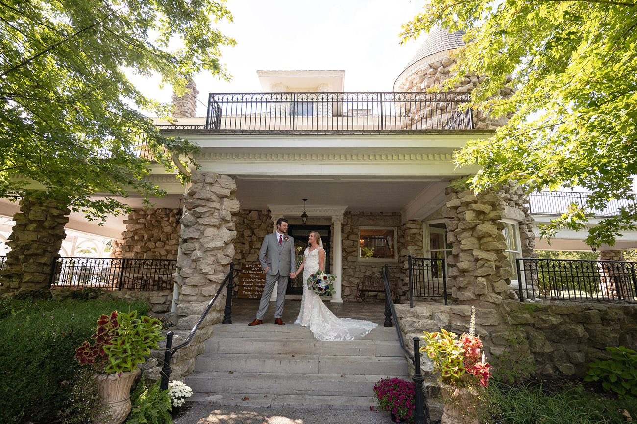 Should you do a First Look on your wedding day? Pros and cons every couple should know