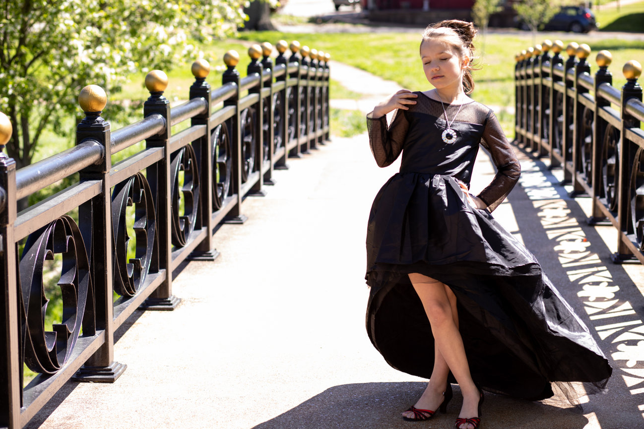 Your Go-To Saint Louis Photographer for Headshots & Personal Branding