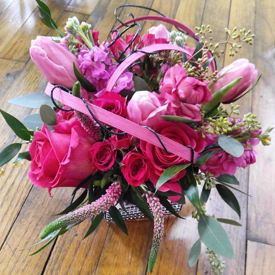flower arrangements for delivery NOLA FLORA