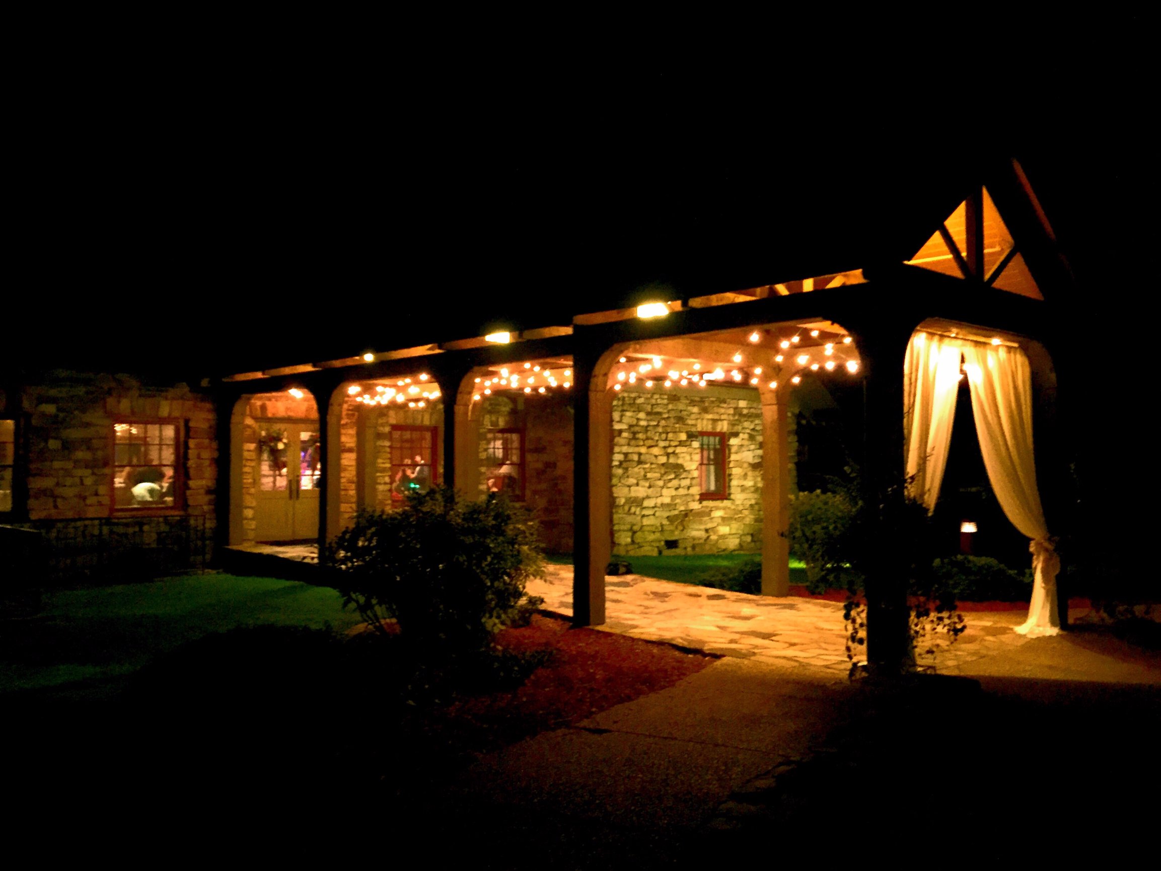 Cafe / Bistro String Lighting at Monte Sano Lodge by Metropolitan DJ ...