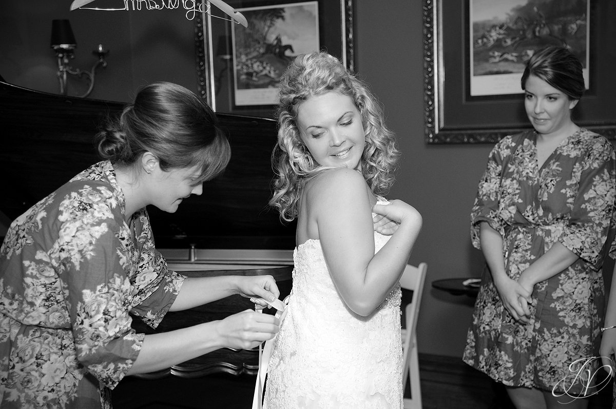 getting wedding dress on, getting ready wedding photo, Saratoga Wedding Photographer, The Mansion Inn rock city falls