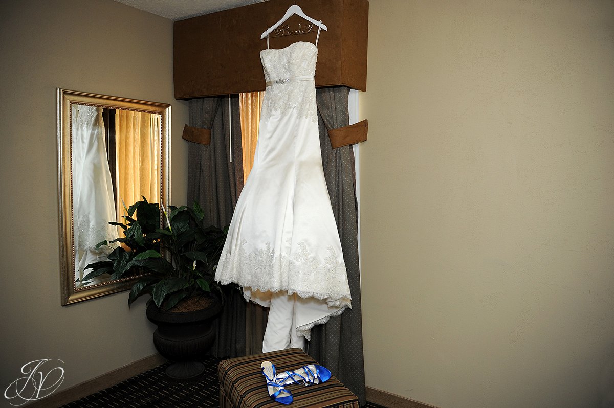 11 North Pearl, Albany Wedding Photographer, wedding detail photo, wedding gown photo