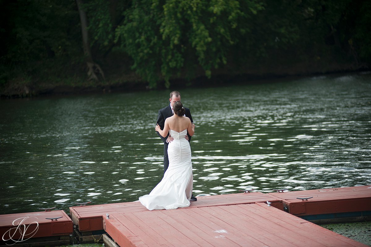 first look photo, The Glen Sanders Mansion, Albany Wedding Photographer, 