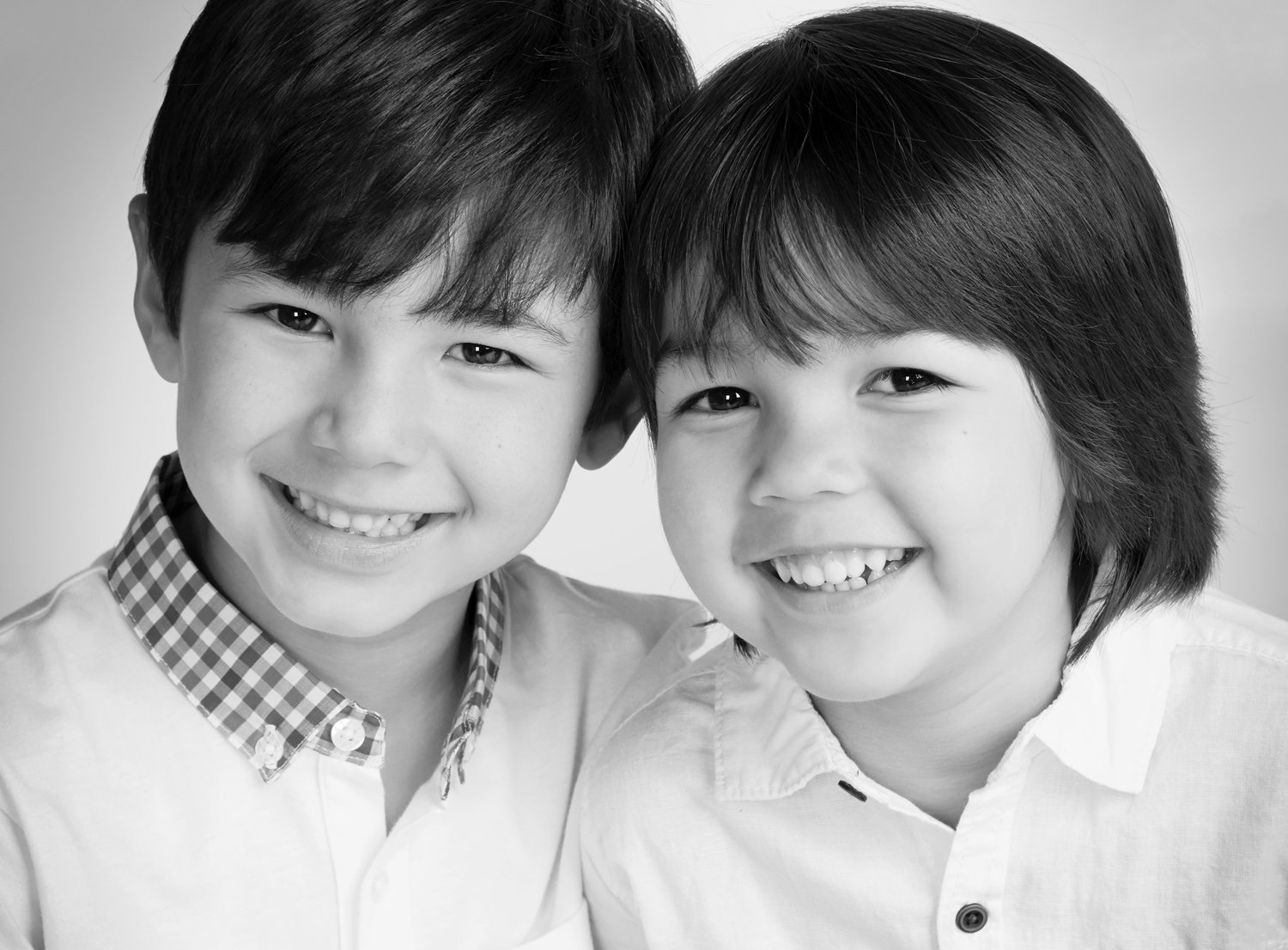 Hamilton Studios East Grinstead Photographer Family Portrait