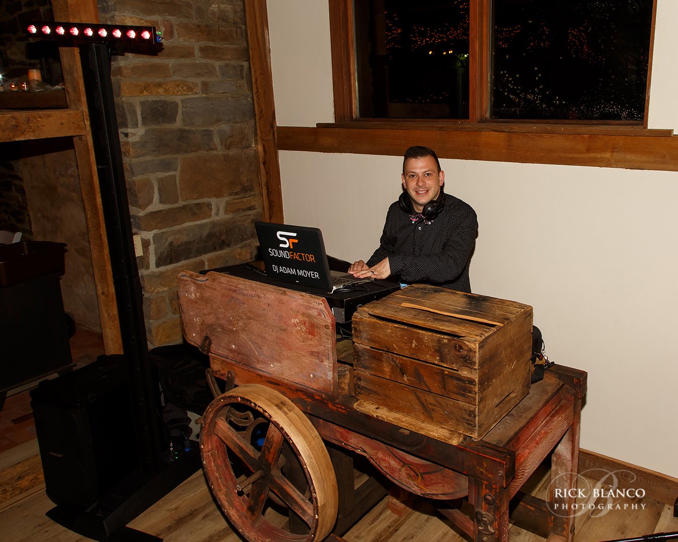 Rustic wedding at Stonebrook Farm in Perkasie
