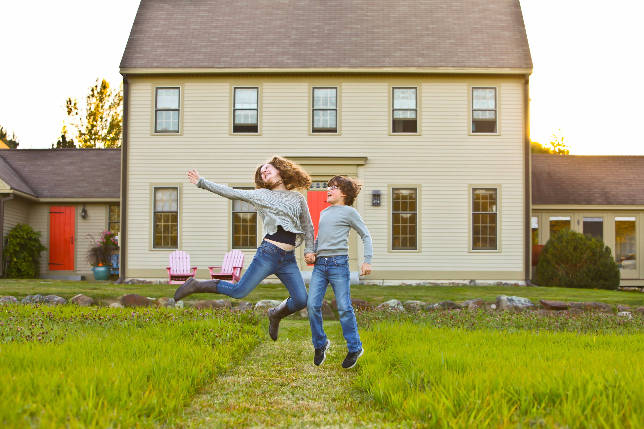 CONTACT Sharon's Studio of Gloucester