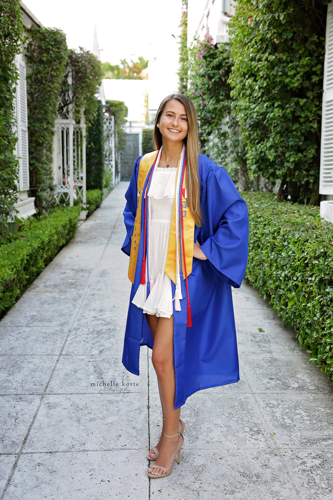 Senior Cap & Gown Session : Michelle Korte Photography : Palm Beach, Fl -  Michelle Korte Photography