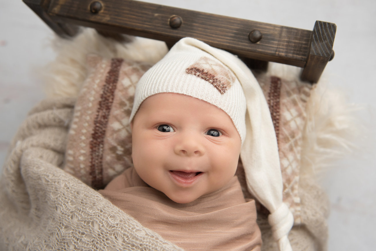 cherry hill nj newborn photographer, baby photography near me, best baby photographer nj