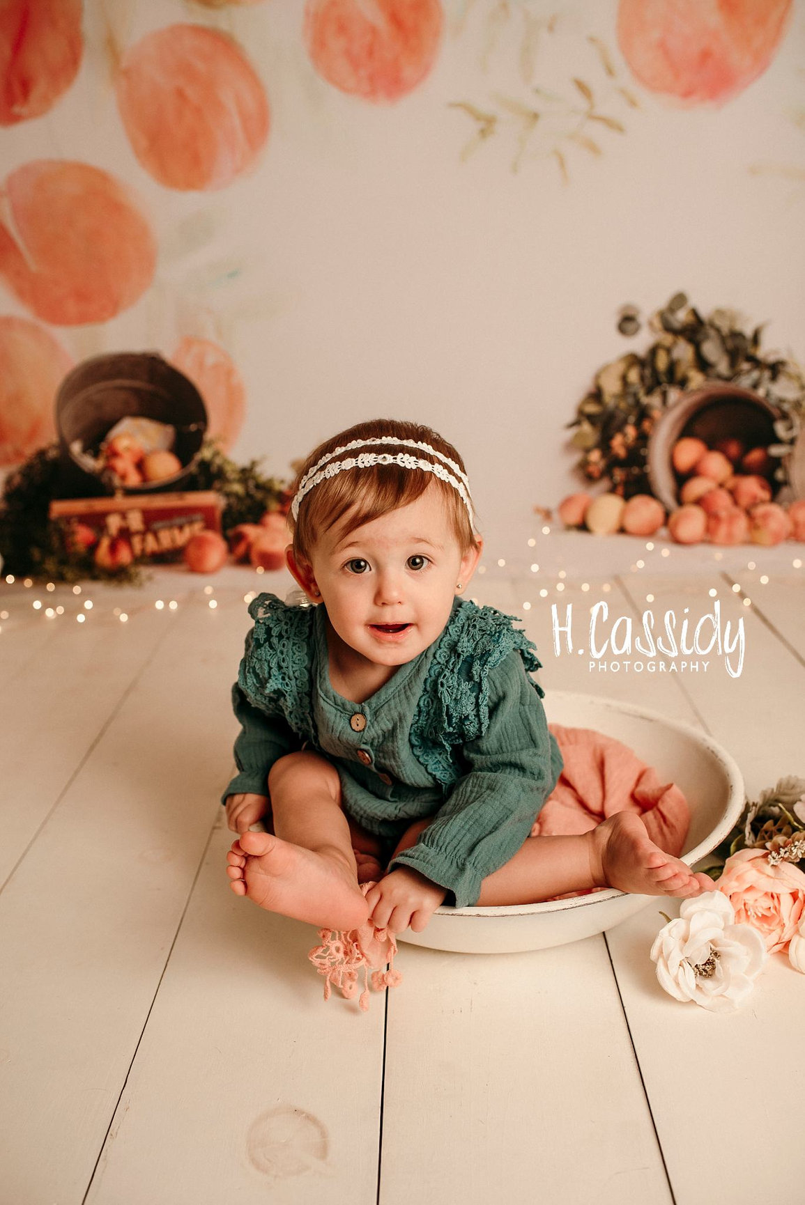 PEACH CAKE SMASH SESSION ARIZONA PHOTOGRAPHER Heather Cassidy