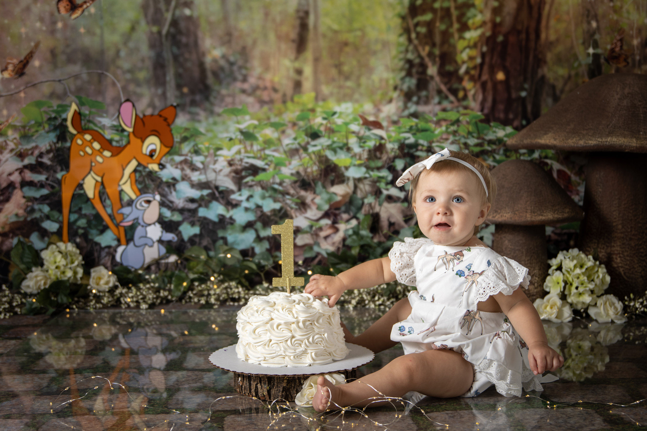 Bambi and Thumper Cake : r/cakedecorating
