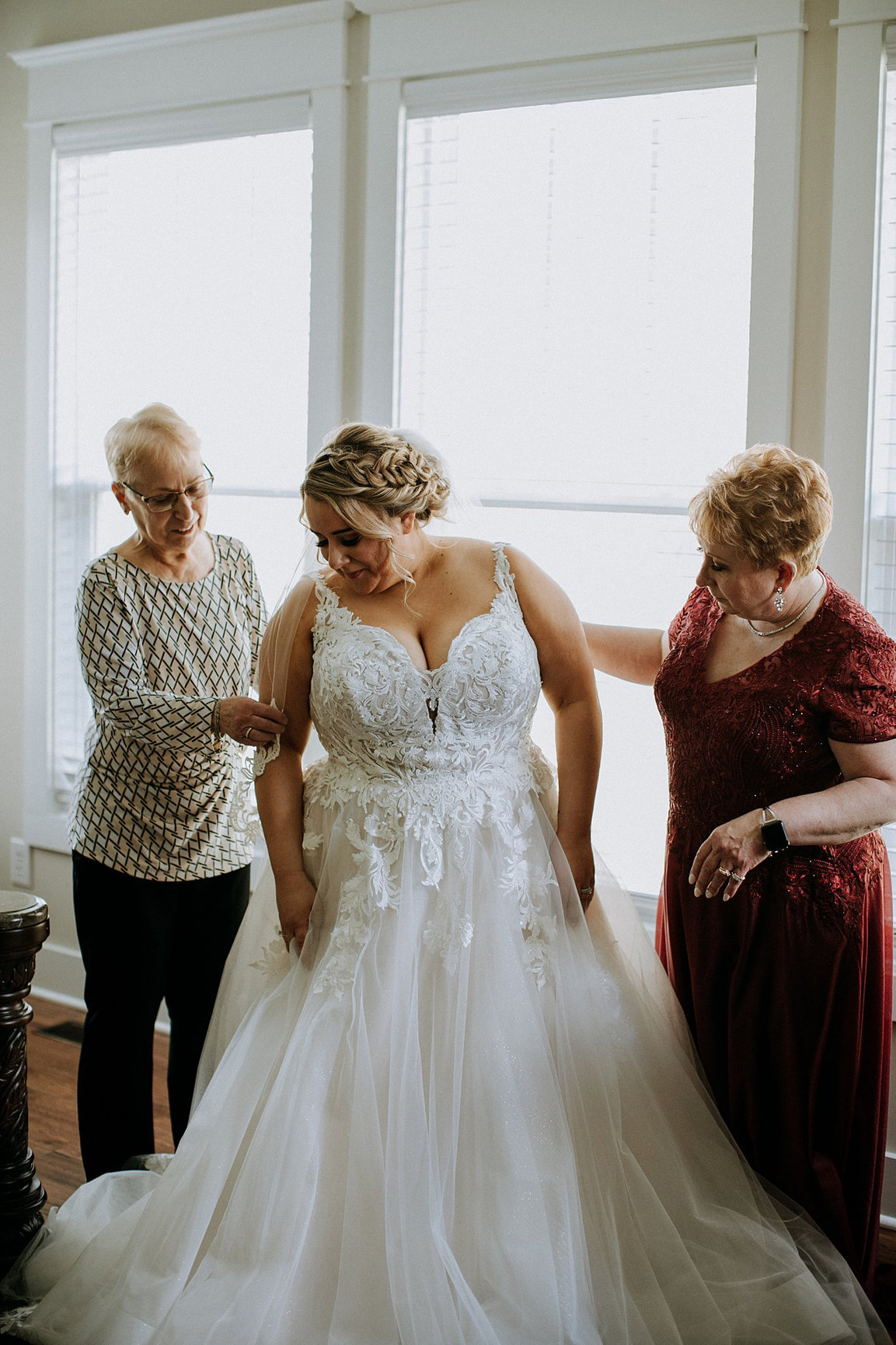 Lauren + Adam Zao Island Greenhouse Wedding Valparaiso Indiana
