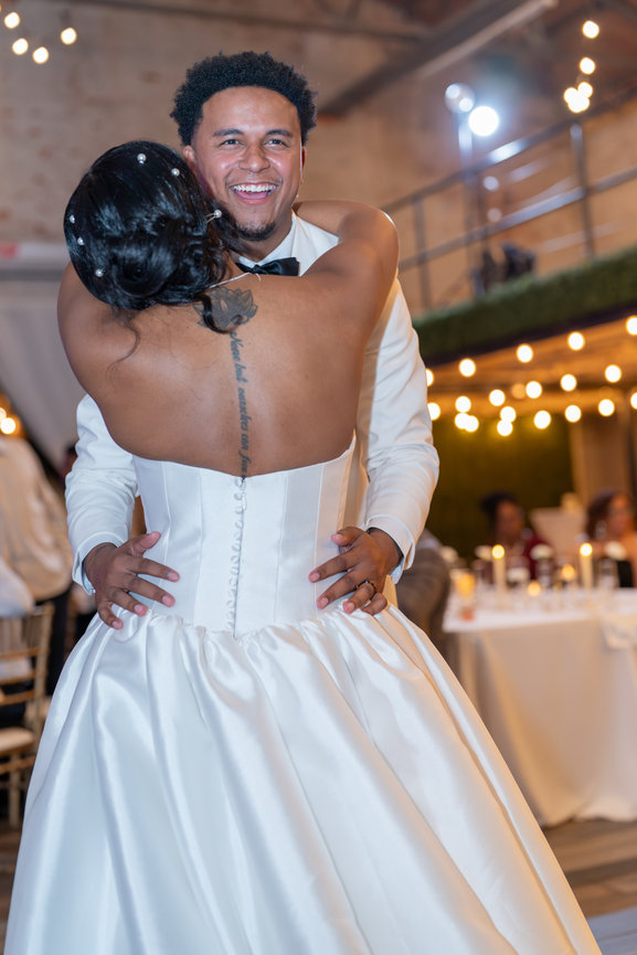 Refined wedding portfolio image by K. MO IMAGERY in Trenton, NC for a polished and trustworthy brand impression.