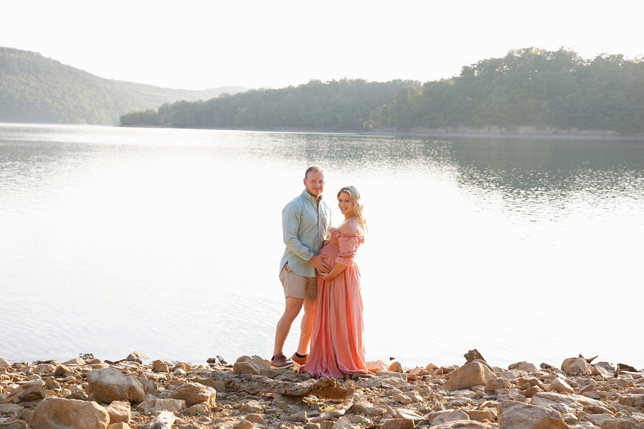 MATERNITY Regina Lograsso Photography