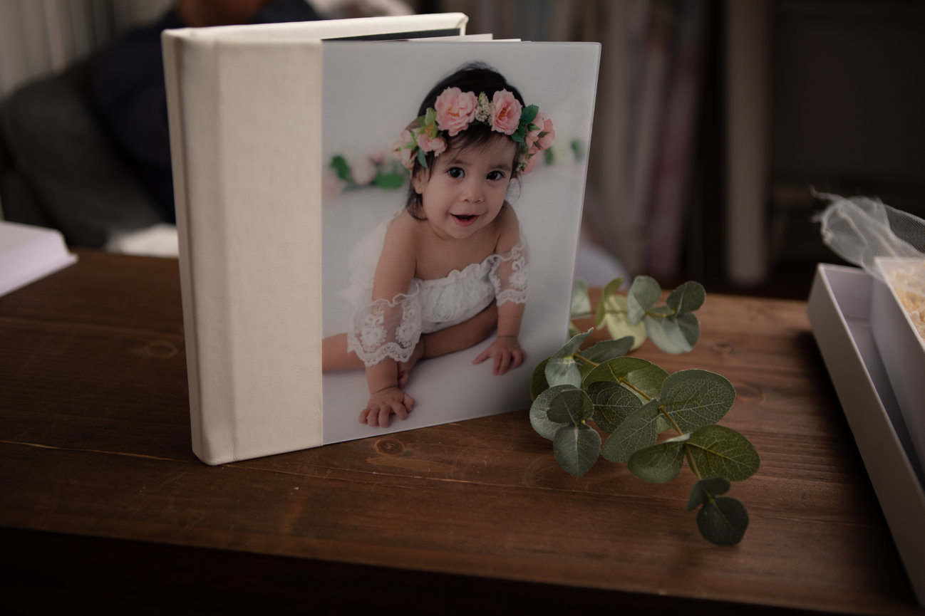 inland empire newborn photographer, inland empire newborn photography, inland empire baby photographer, inland empire photo studio, inland empire maternity photoshoot, inland empire photo studio,