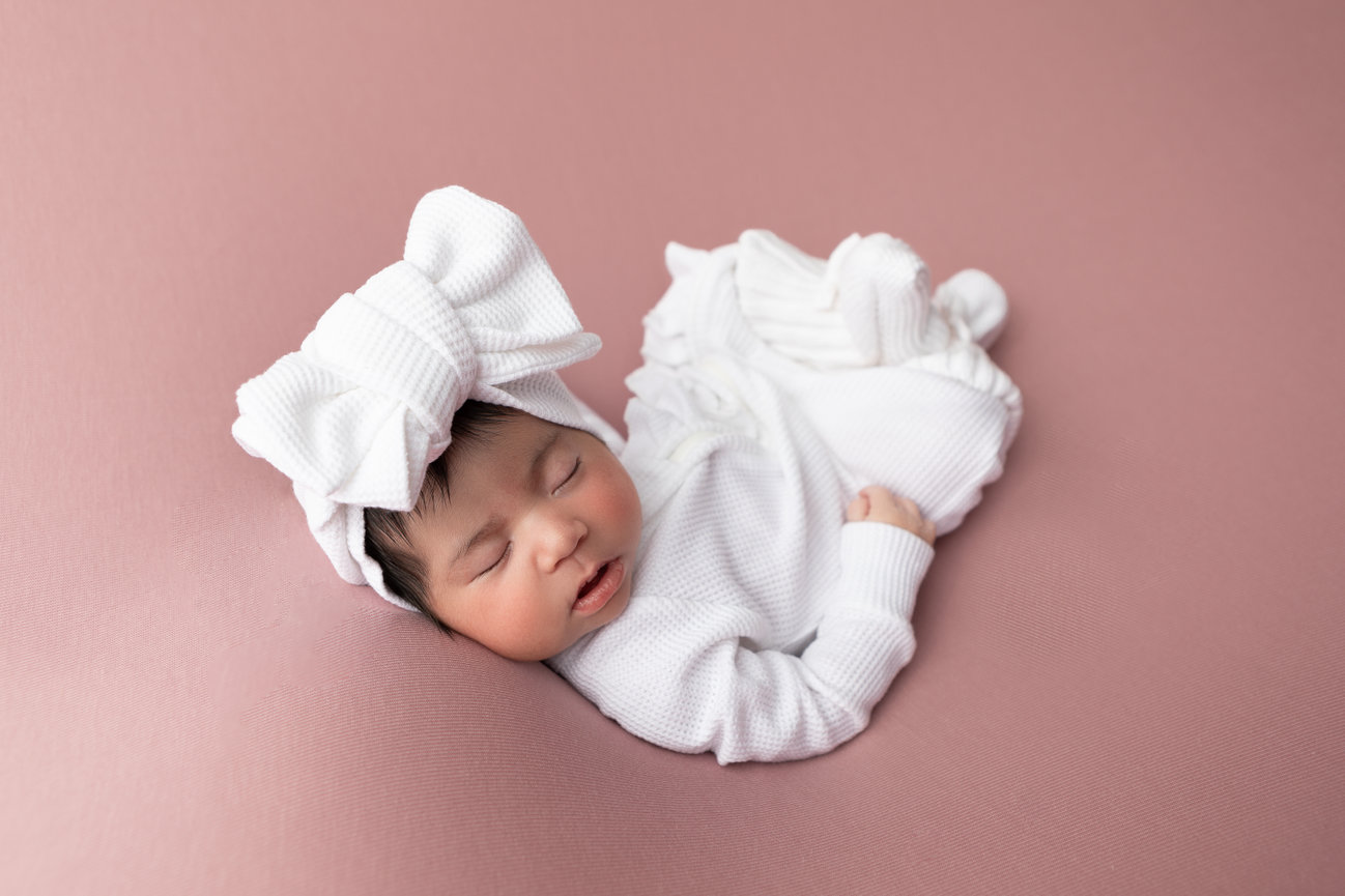 chino ca newborn photography,chino hills newborn photographer, chino newborn photographer, chino baby photographer, chino hills family photographer, chino cake smash photographer, chino ca,
