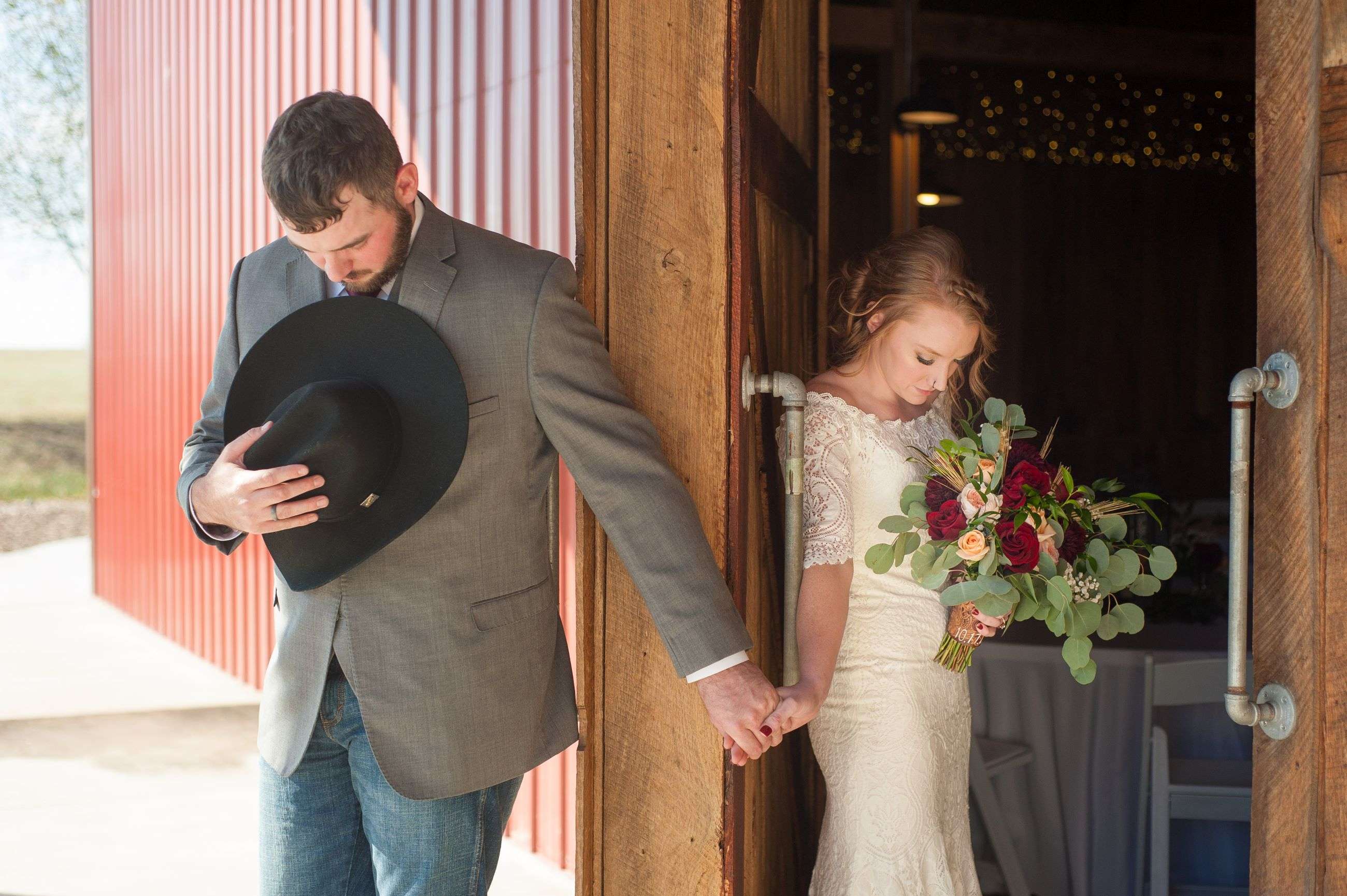 no first look with bride and groom