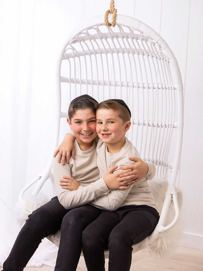 connecticut family photography, family portraits, family photographer near me Waterbury CT