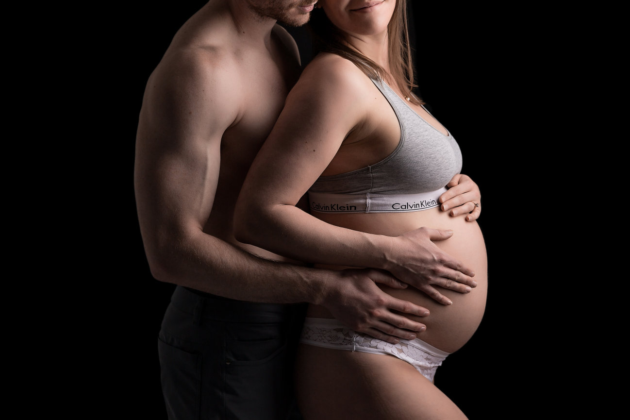 How Much Should Maternity Photos Cost? ·