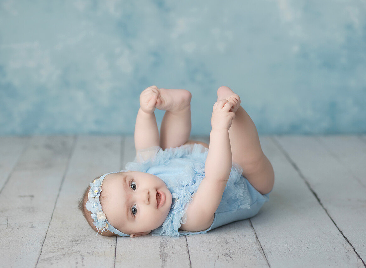 best Bloomington baby photographer, baby photography near me, Bloomington baby portrait studio