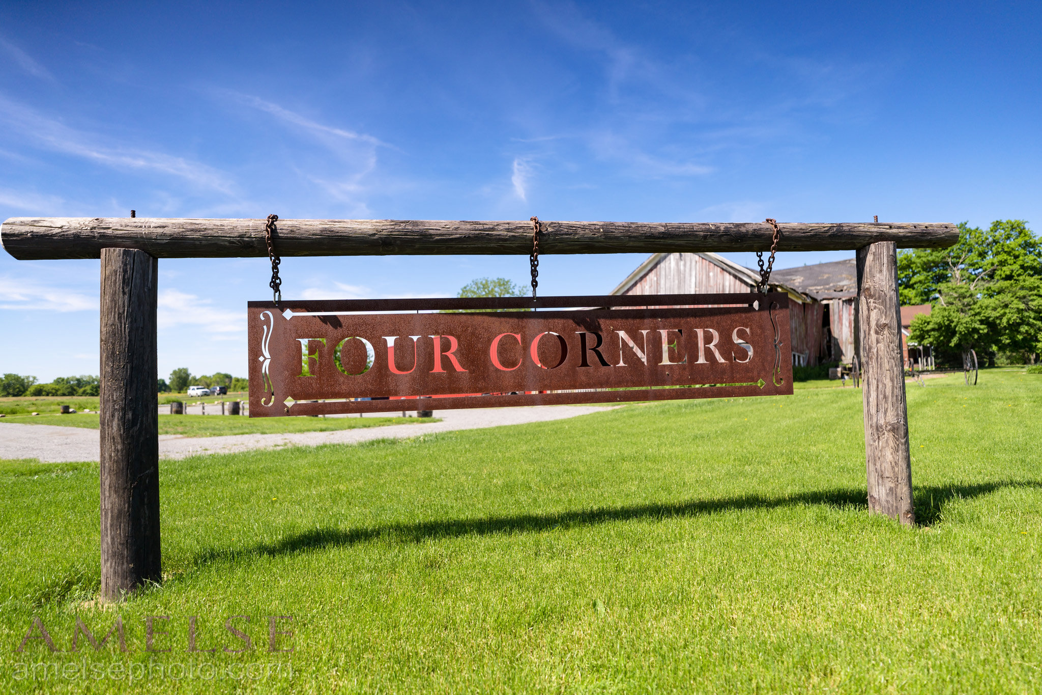 Weddings at Four Corners Winery Valparaiso Indiana