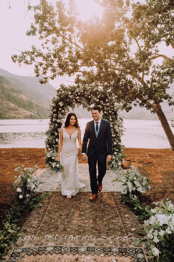 Williams Lake Resort, Salmon Idaho Wedding, Bride and Groom at Lake, east Idaho Photographer